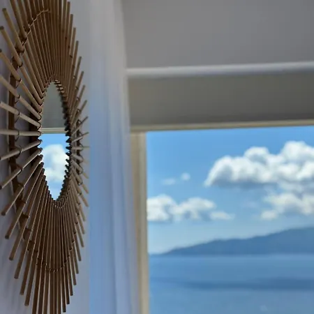 Apartment Deep Blue Sea View *